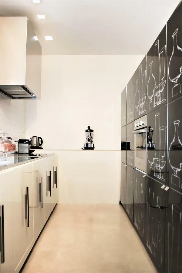 Villa Reggia del Saraceno Syracuse 0*,  Italia