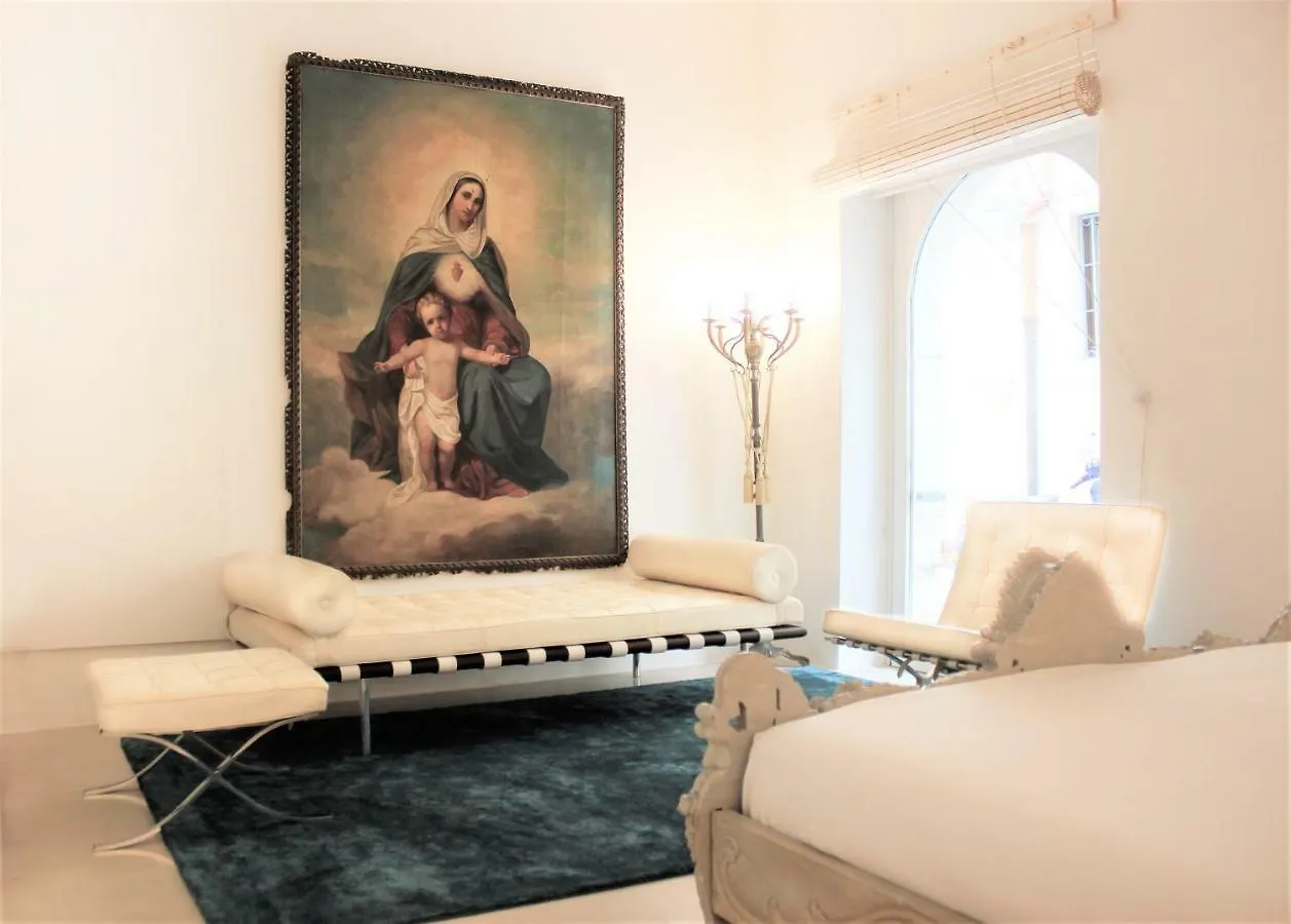 Villa Reggia del Saraceno Syracuse 0*,  Italia